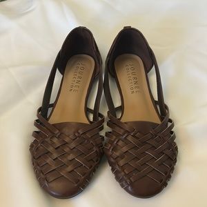 Journee Collection Flats